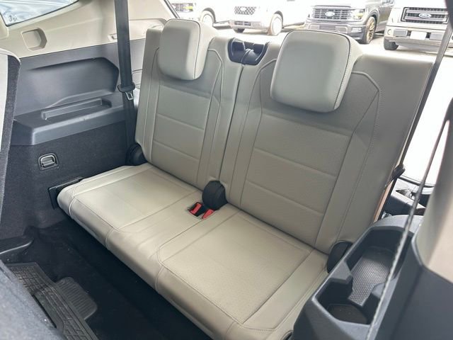 Used 2019 Volkswagen Tiguan SEL FWD image 15