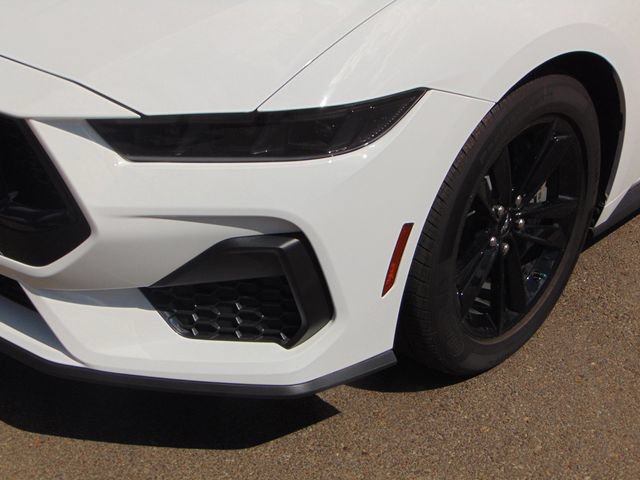 Certified 2025 Ford Mustang GT RWD image 2