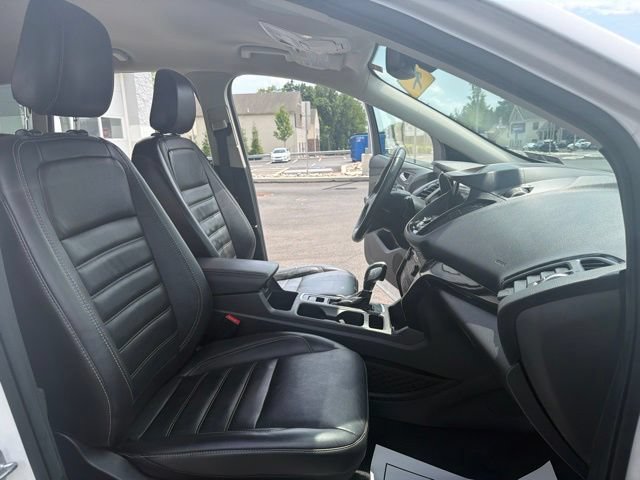 Certified 2019 Ford Escape Titanium AWD/4WD image 16