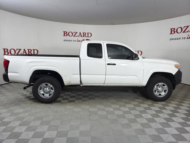 Used 2023 Toyota Tacoma SR RWD image 9