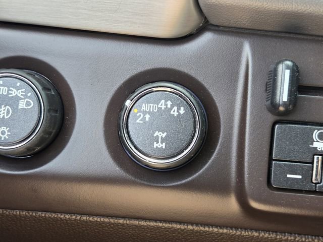 Used 2019 GMC Yukon XL Denali w/ Denali Ultimate Package image 32