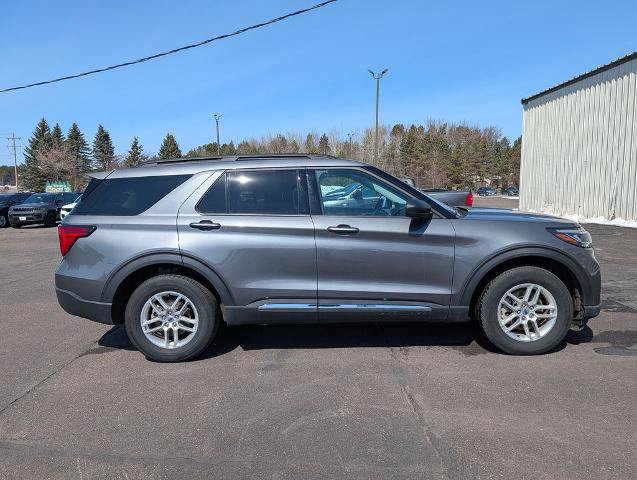 Certified 2025 Ford Explorer Active AWD/4WD image 4