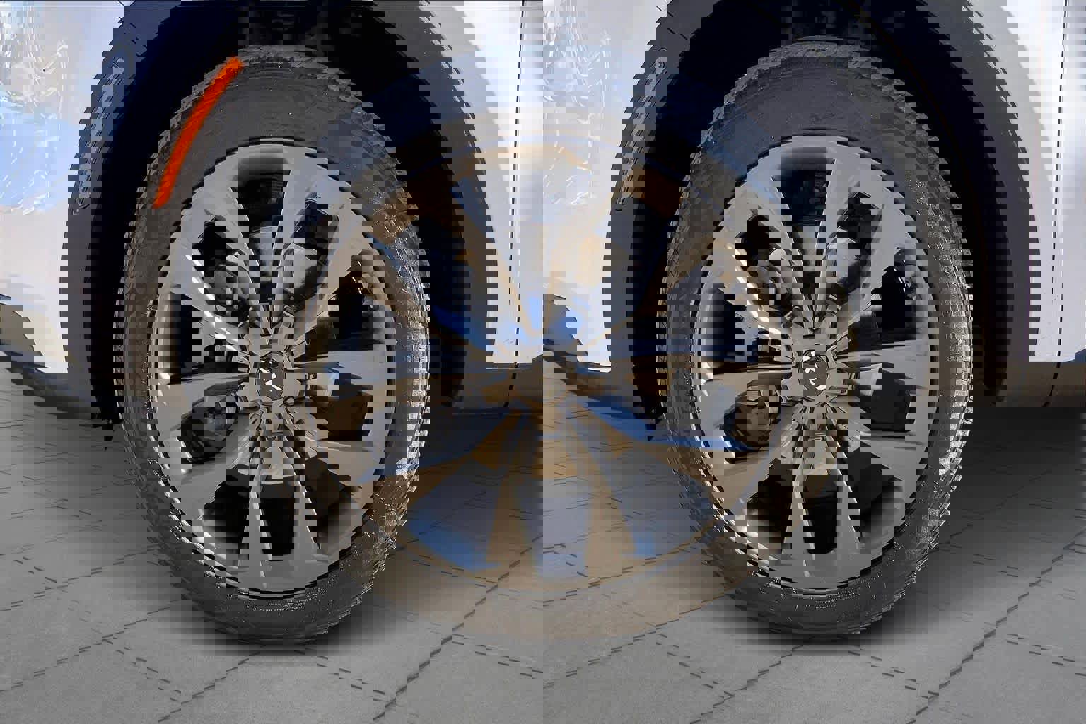 Used 2022 Kia Sorento SX Prestige w/ Rust Color Package image 12