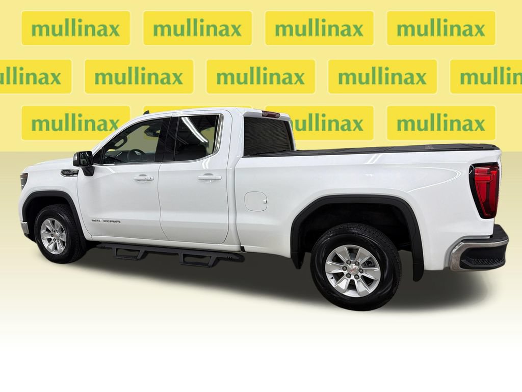Used 2023 GMC Sierra 1500 SLE RWD image 21