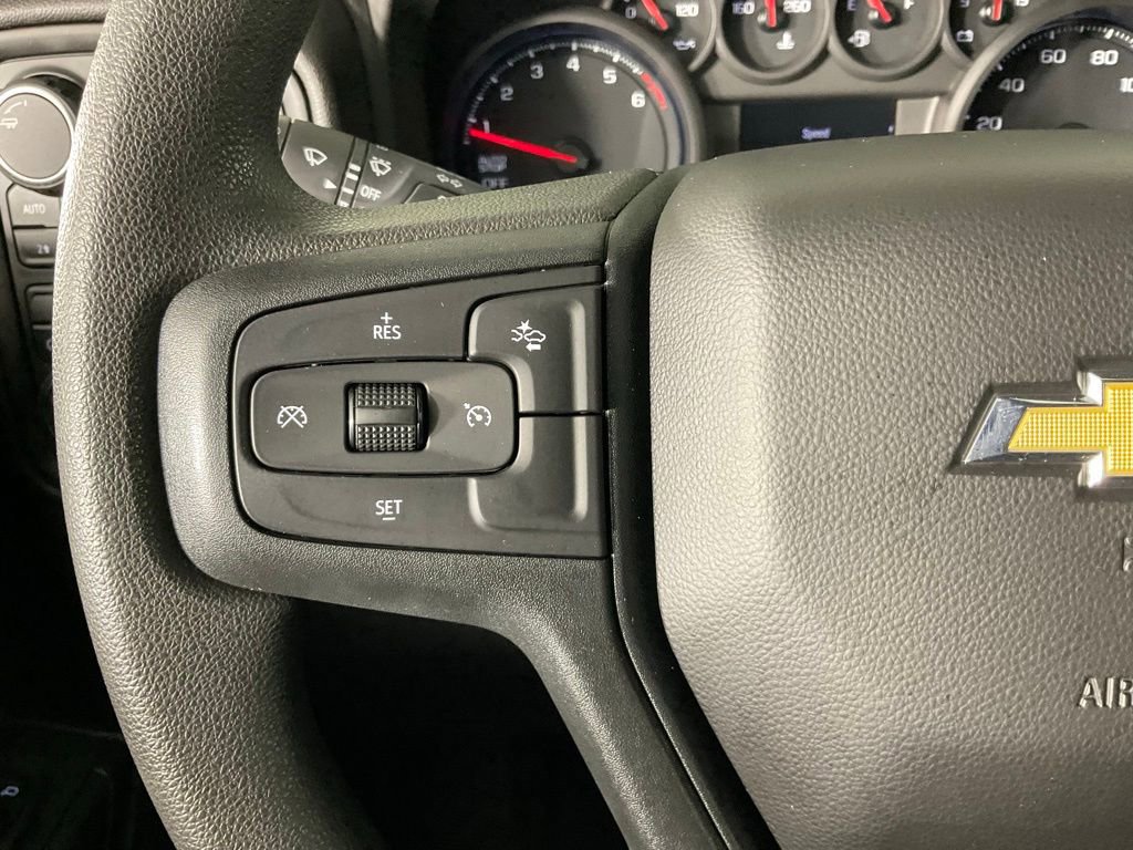 Used 2024 Chevrolet Silverado 1500 Custom image 23