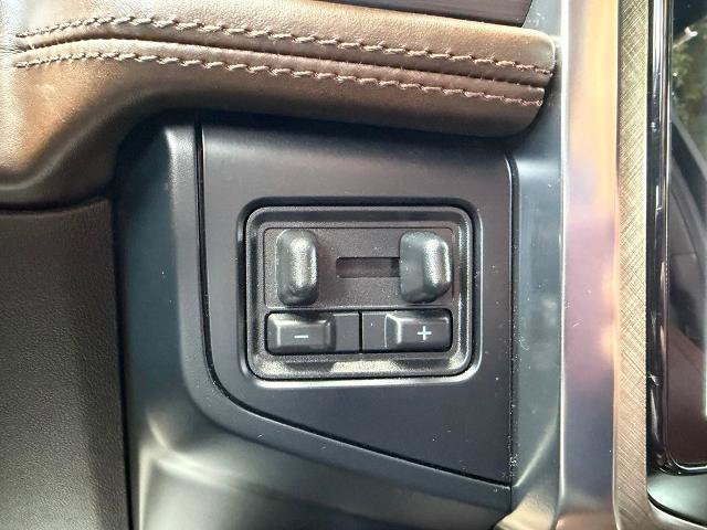 Certified 2023 Ford Expedition Max King Ranch AWD/4WD image 32