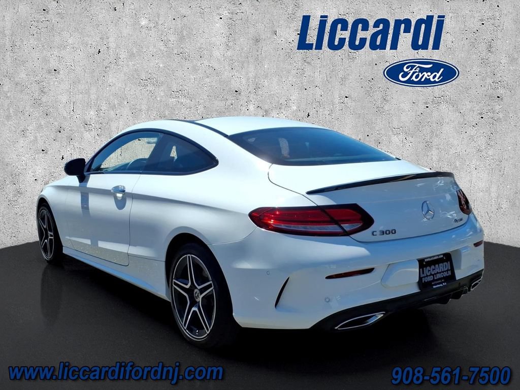 Used 2023 Mercedes-Benz C 300 4MATIC Coupe image 4