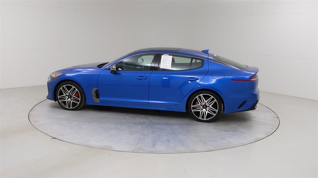 Used 2023 Kia Stinger GT2 image 18