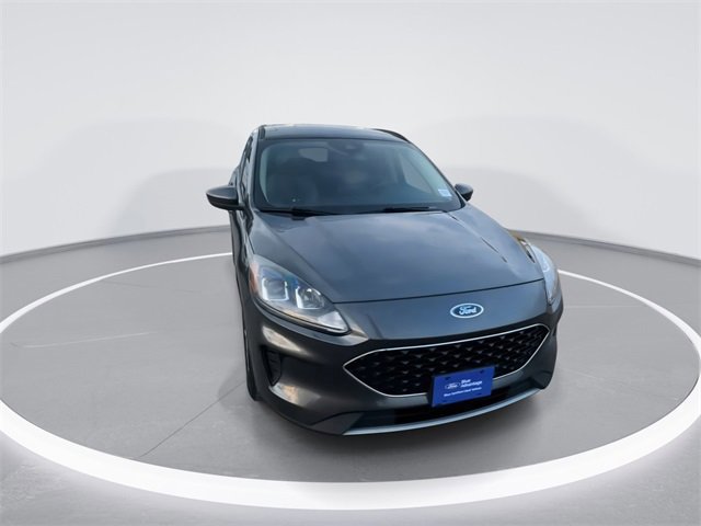 Certified 2020 Ford Escape SE image 3
