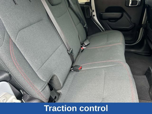 Used 2024 Jeep Wrangler Unlimited Rubicon AWD/4WD image 25