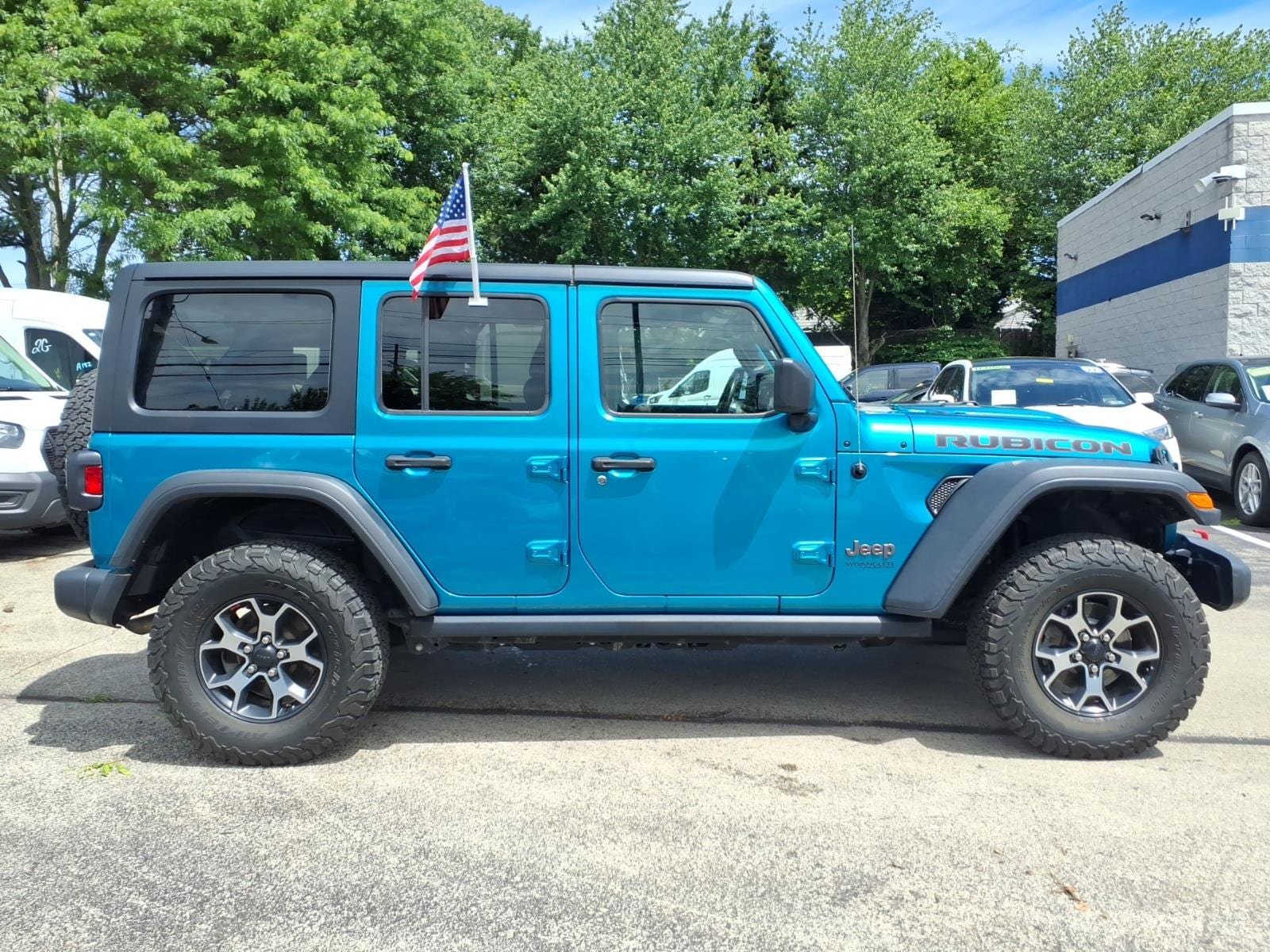 Used 2019 Jeep Wrangler Unlimited Rubicon AWD/4WD image 2