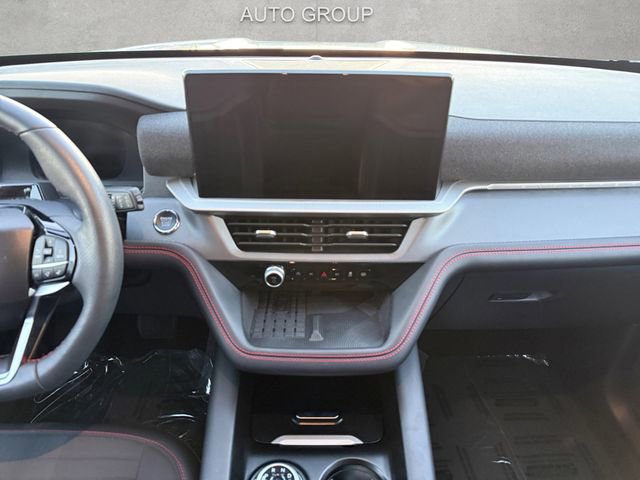 Certified 2025 Ford Explorer ST-Line w/ Premium Package image 9