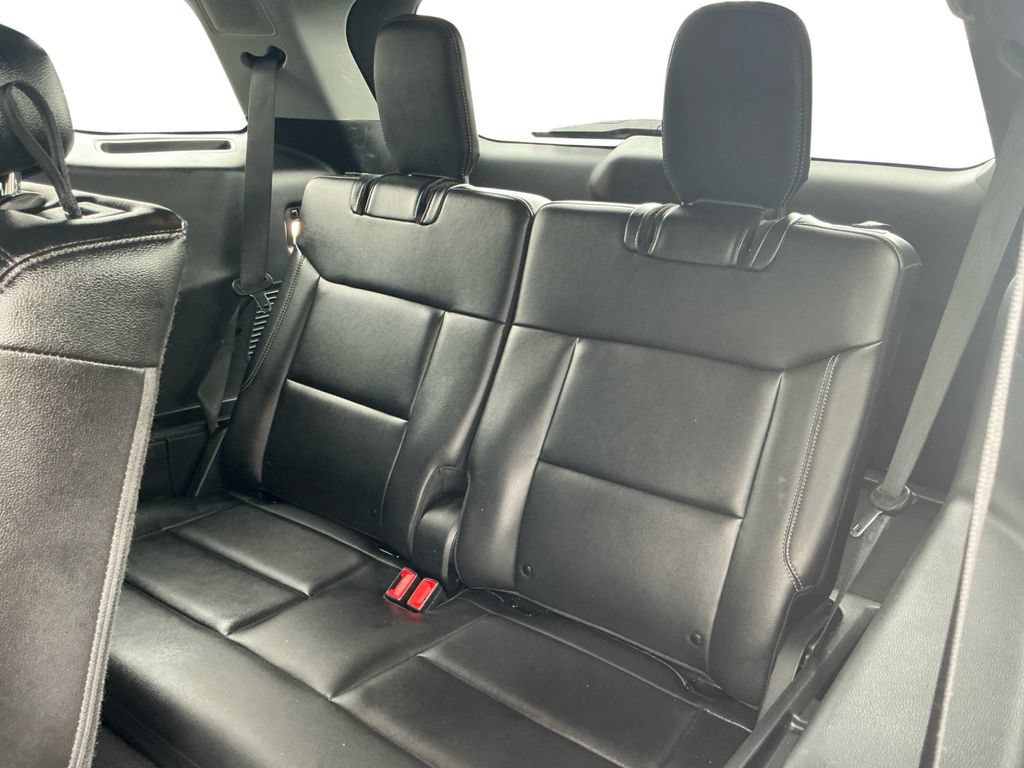 Certified 2023 Ford Explorer Limited RWD image 21