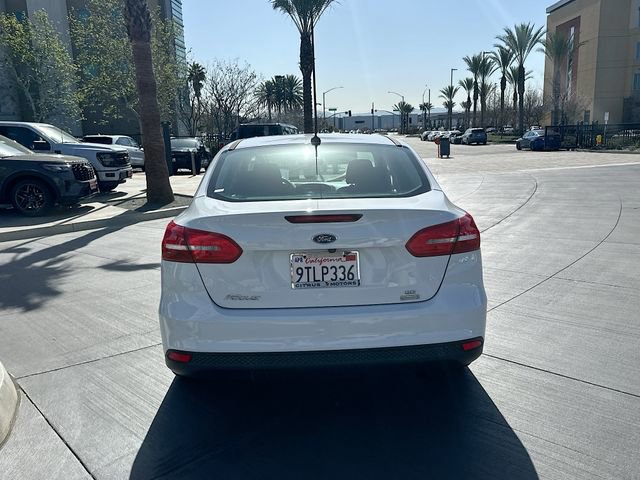 Certified 2018 Ford Focus SE image 4