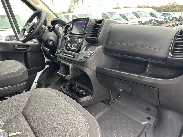 Used 2025 RAM ProMaster 2500 w/ Convenience Group FWD image 8
