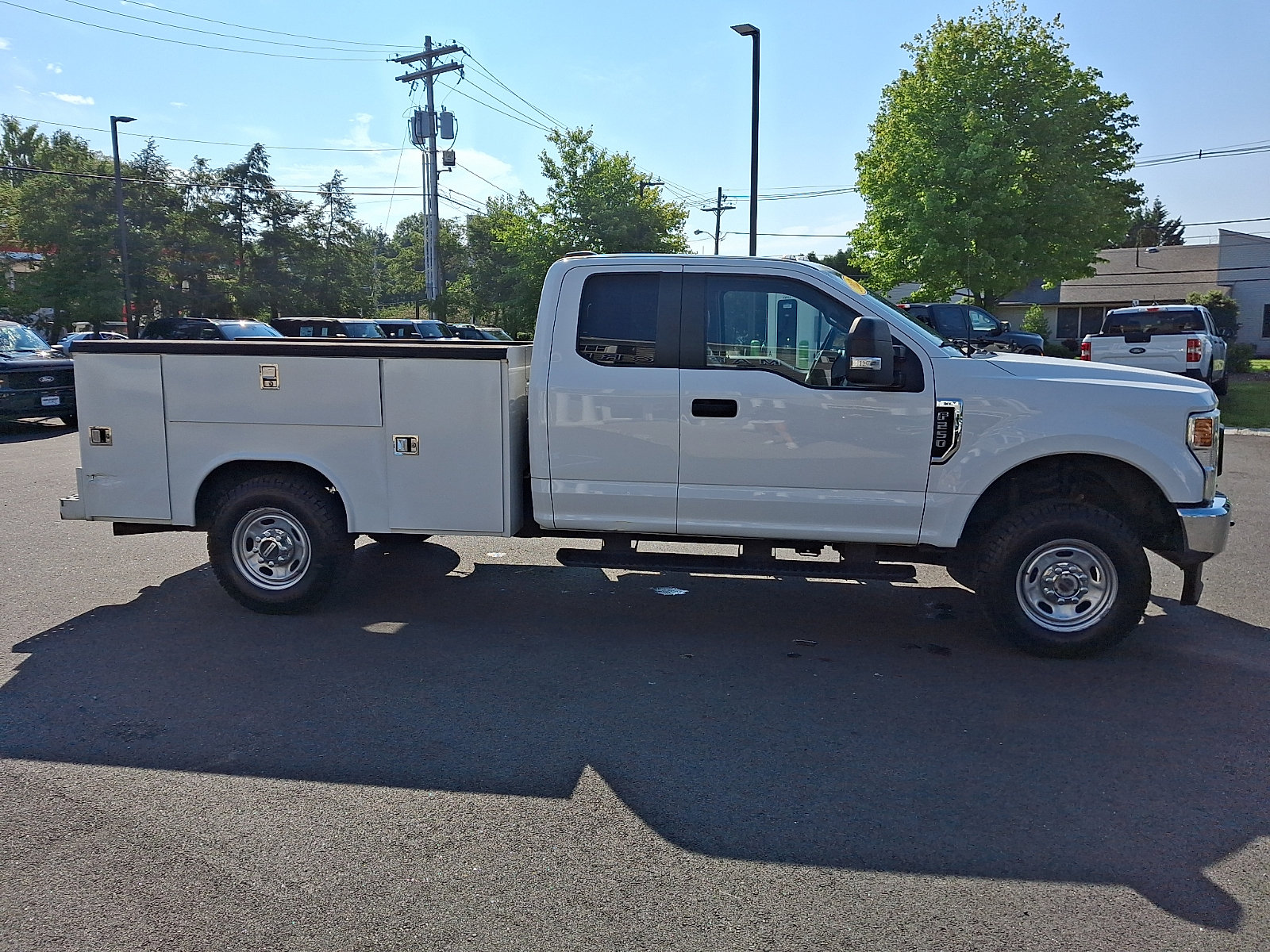 Certified 2022 Ford F250 XL w/ Power Equipment Group AWD/4WD image 4