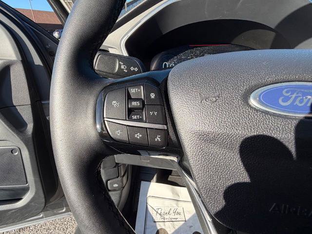 Certified 2025 Ford Escape Platinum AWD/4WD image 31