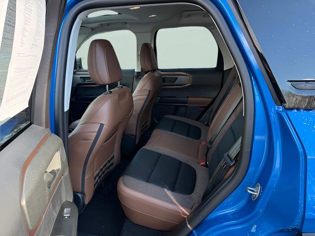 Certified 2025 Ford Bronco Sport Outer Banks w/ Outer Banks Tech Package+ AWD/4WD image 4