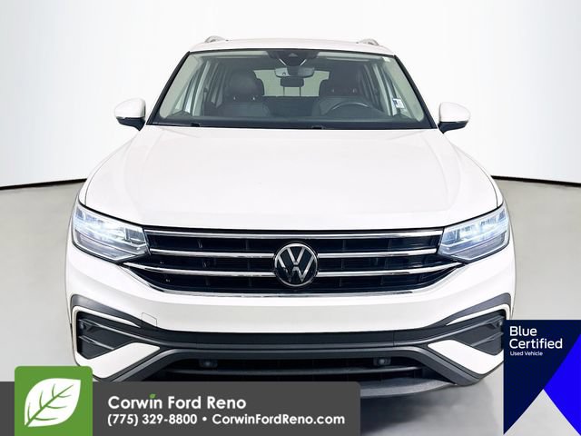 Used 2023 Volkswagen Tiguan SE w/ Panoramic Sunroof Package AWD/4WD image 2