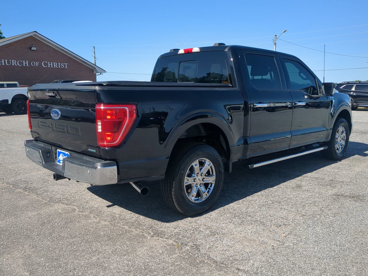 Certified 2022 Ford F150 XLT w/ Equipment Group 302A High AWD/4WD image 3