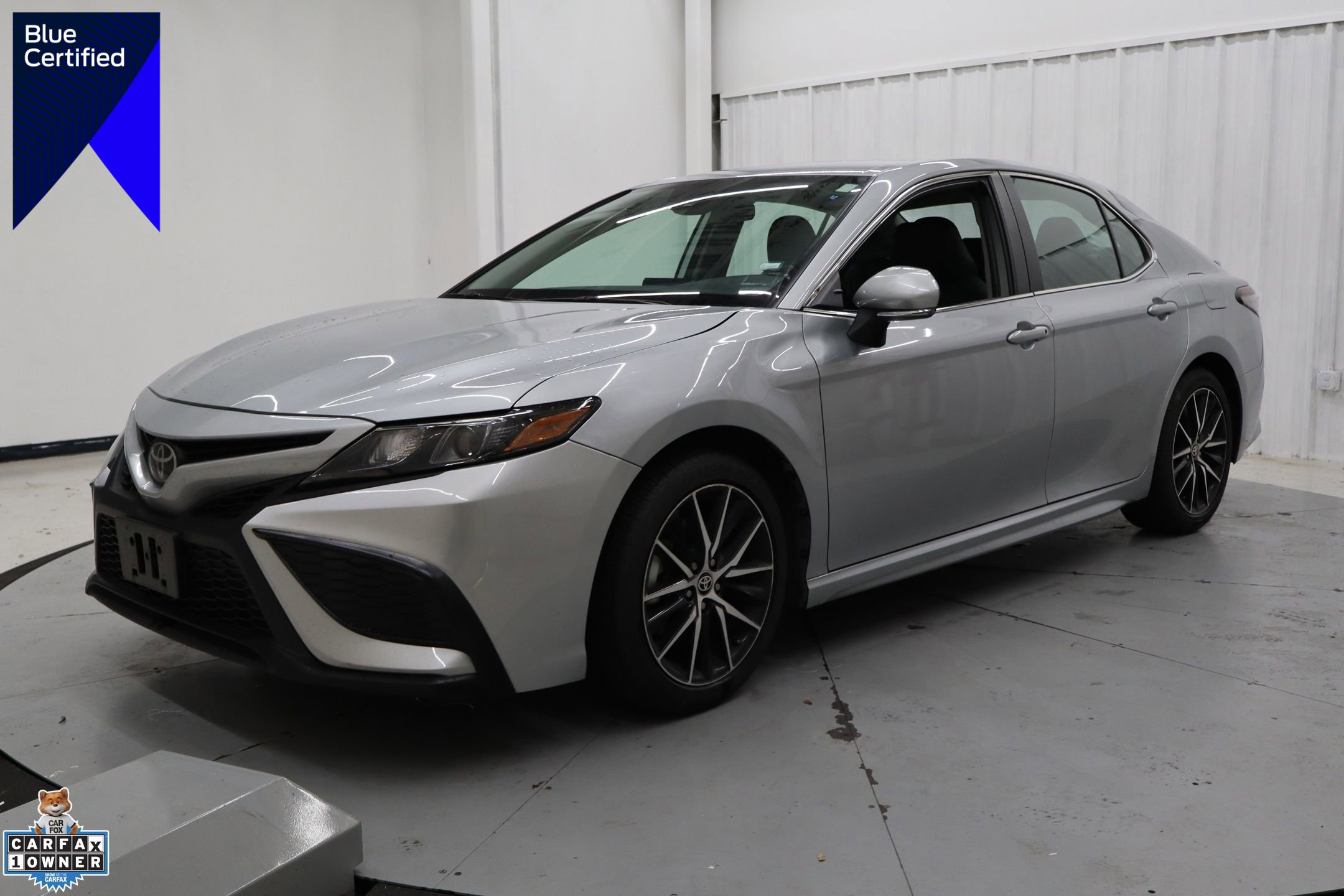 Used 2024 Toyota Camry SE