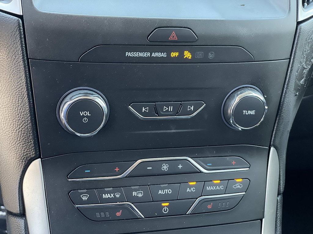 Certified 2019 Ford Edge SEL w/ Equipment Group 201A FWD image 14