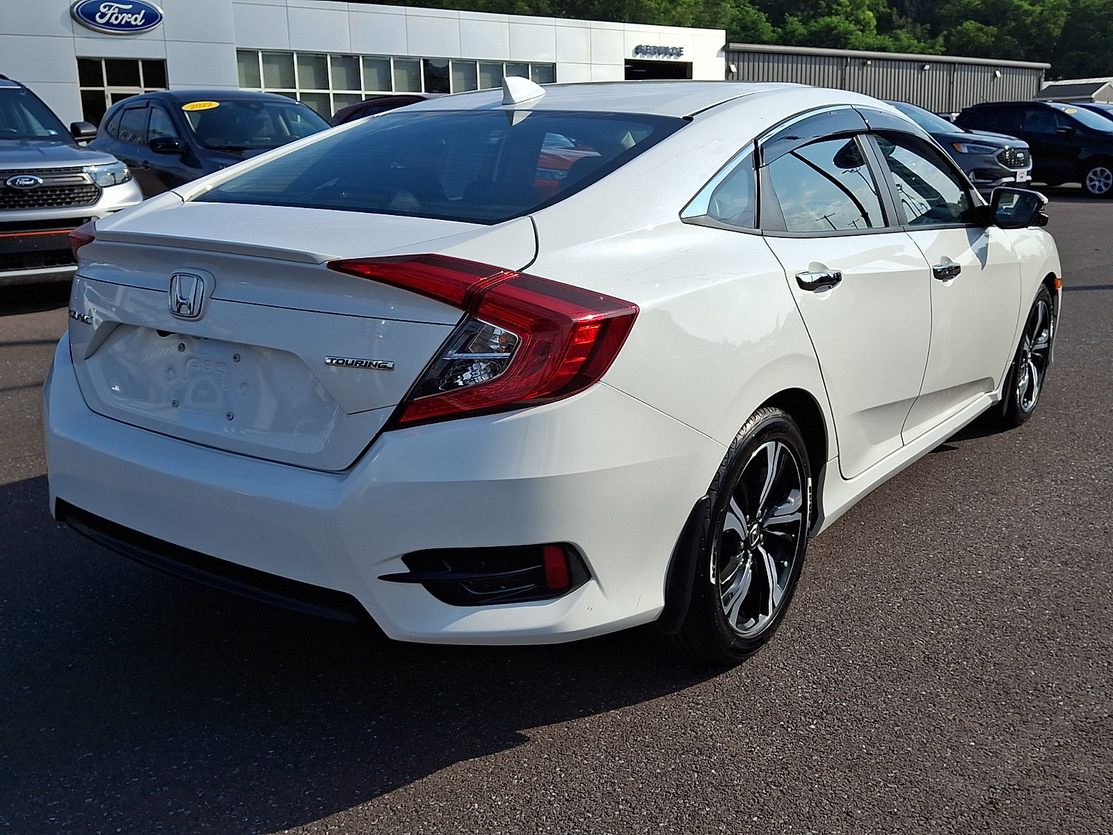 Used 2017 Honda Civic Touring image 10
