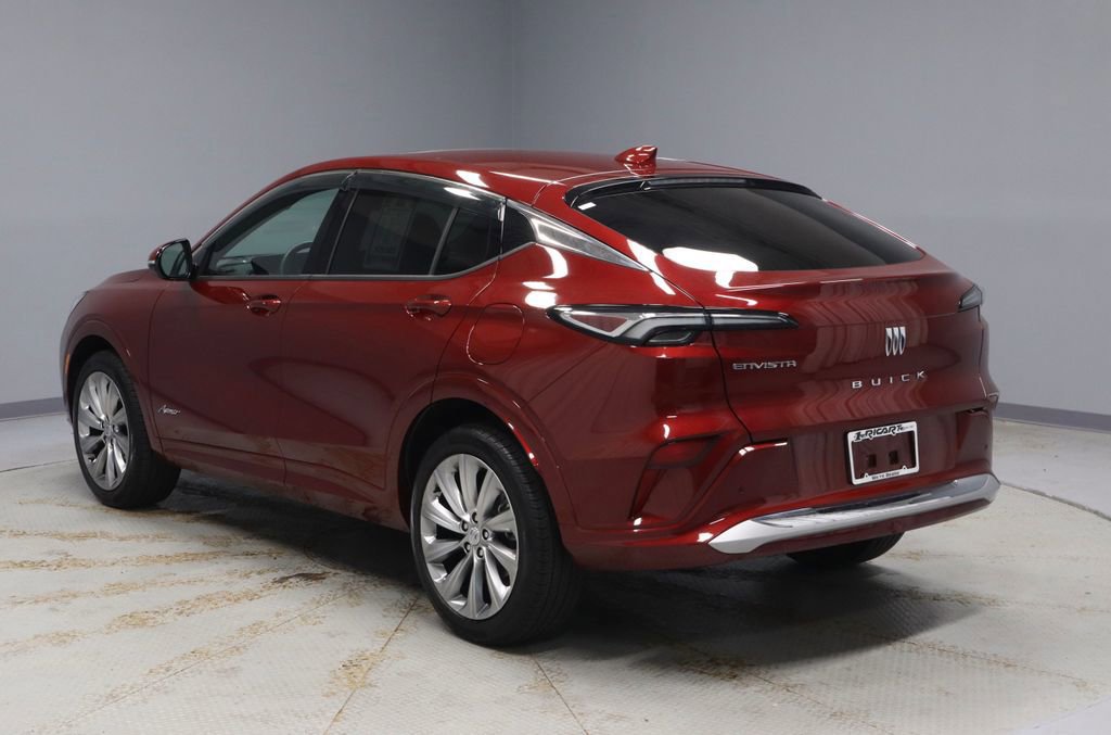 Used 2025 Buick Envista Avenir FWD image 3