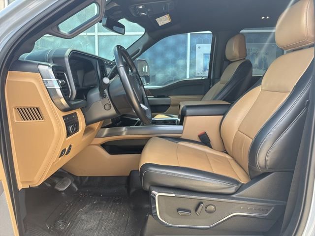 Certified 2024 Ford F350 Lariat w/ FX4 Off-Road Package image 9