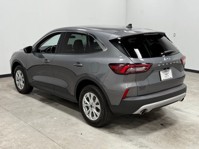 Certified 2024 Ford Escape Active image 9