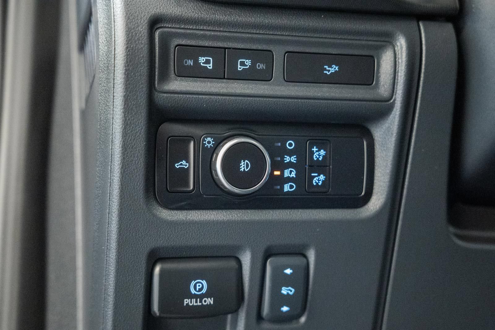 Certified 2024 Ford F150 Lariat AWD/4WD image 44