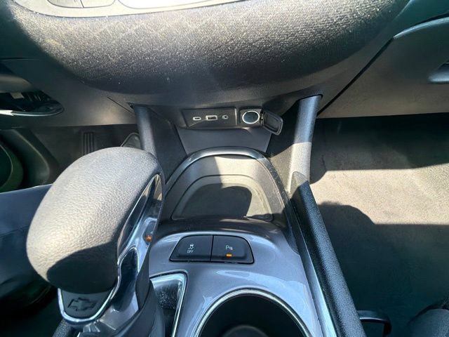 Used 2024 Chevrolet Malibu LT FWD image 24