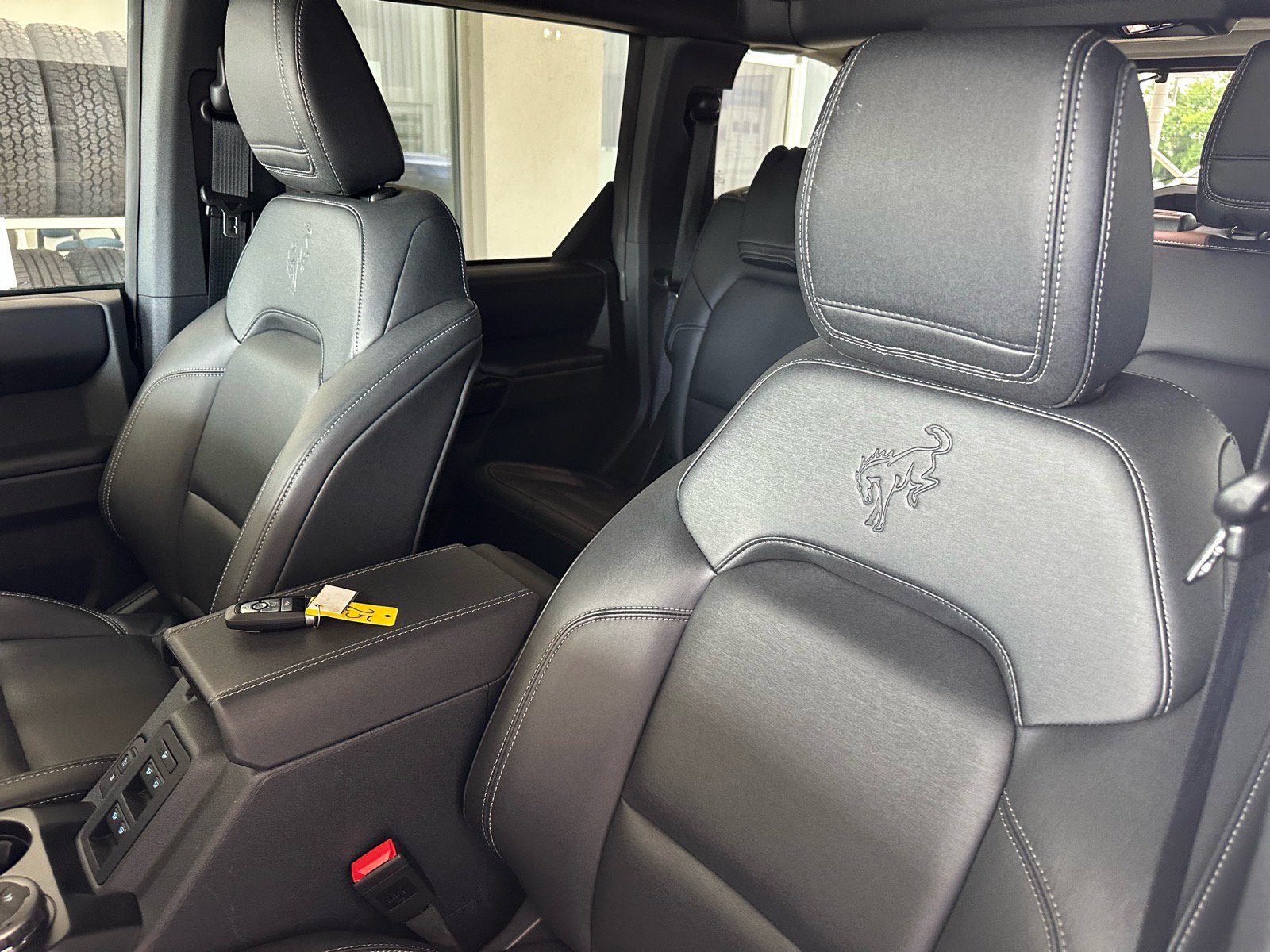 Certified 2025 Ford Bronco Badlands AWD/4WD image 20