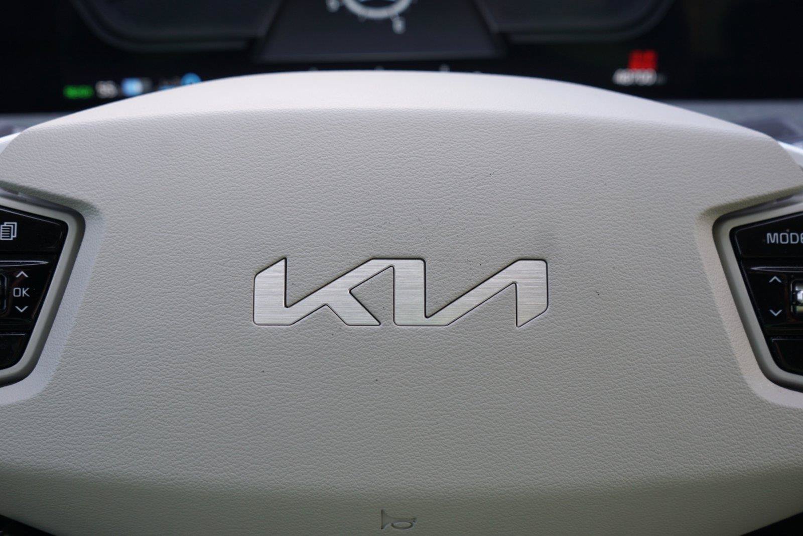 Used 2024 Kia EV6 Wind w/ Wind Technology Package RWD image 15