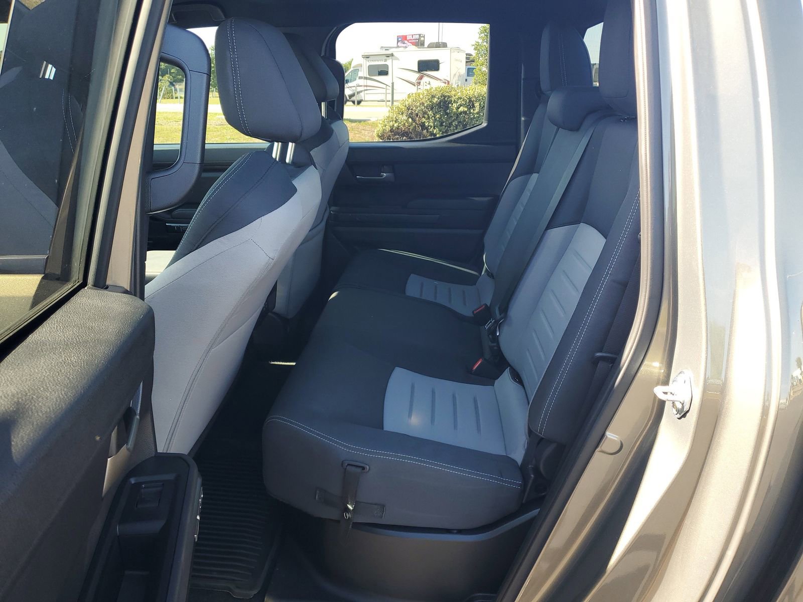 Used 2025 Toyota Tacoma TRD Sport RWD image 10