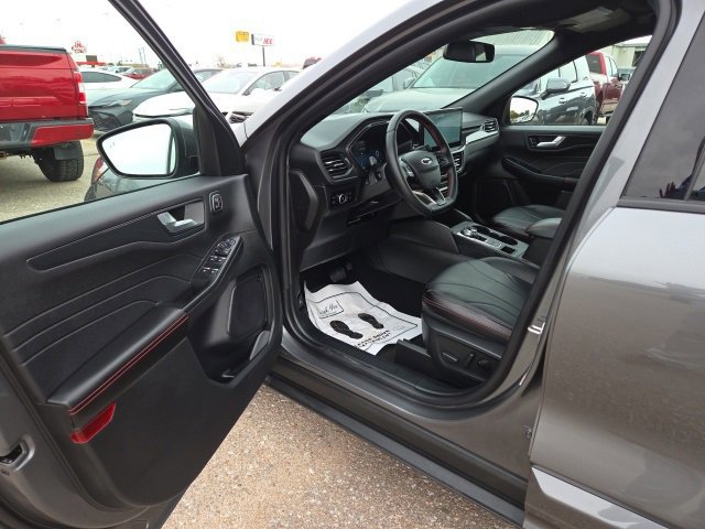 Certified 2025 Ford Escape ST-Line Elite w/ Premium Technology Package image 20