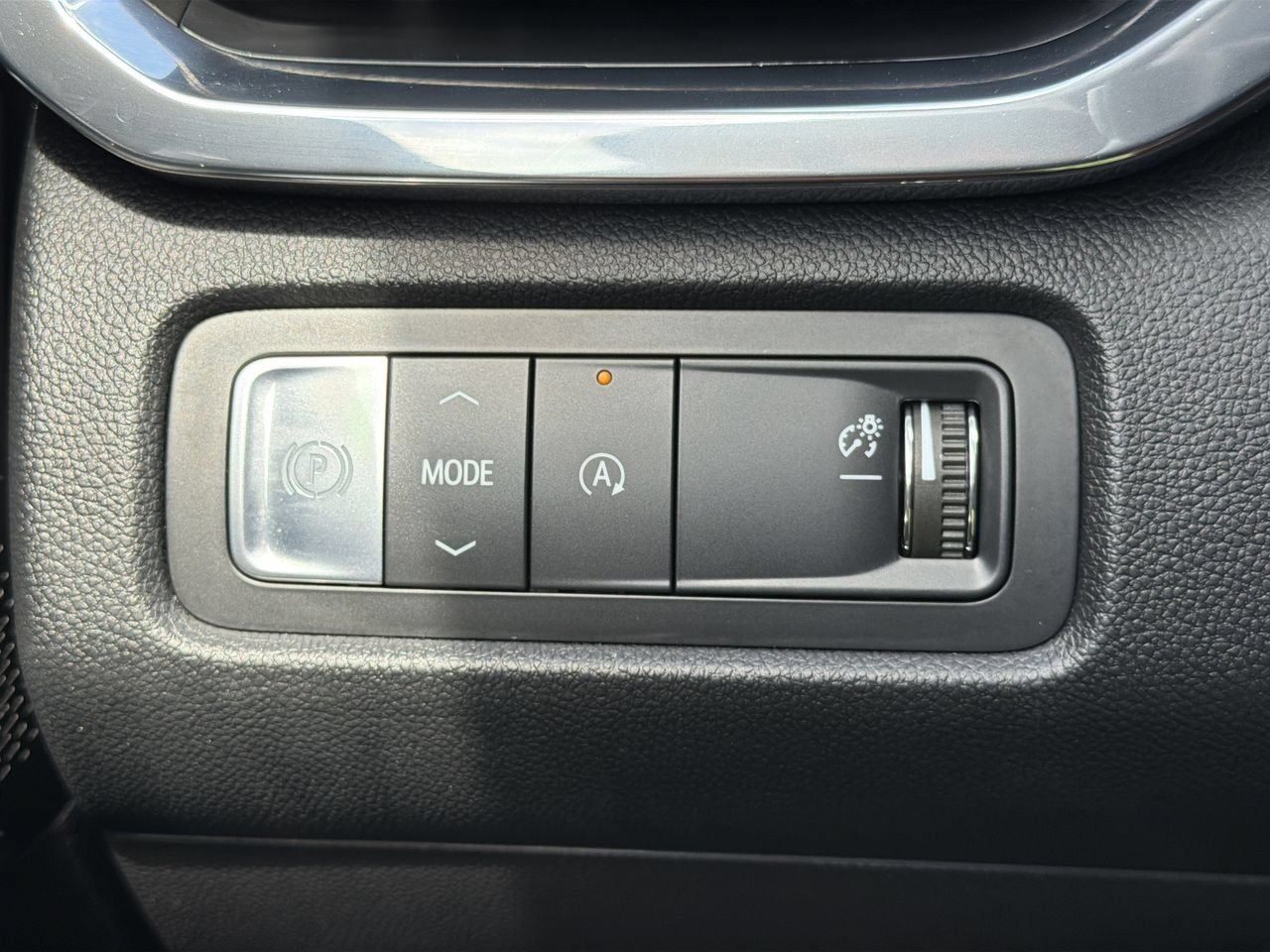 Used 2026 GMC Acadia Denali Ultimate AWD/4WD image 29