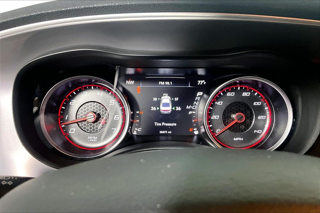 Used 2020 Dodge Charger SXT RWD image 20