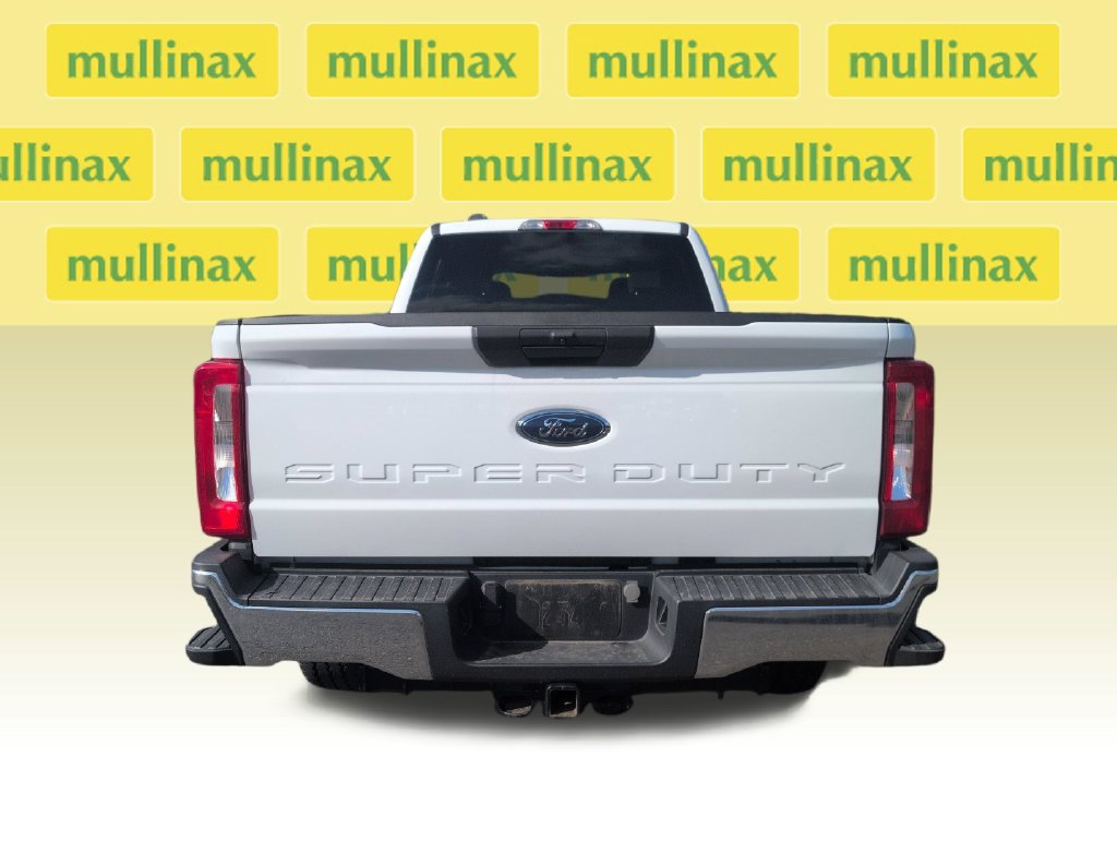 Certified 2023 Ford F350 XLT w/ FX4 Off-Road Package AWD/4WD image 30