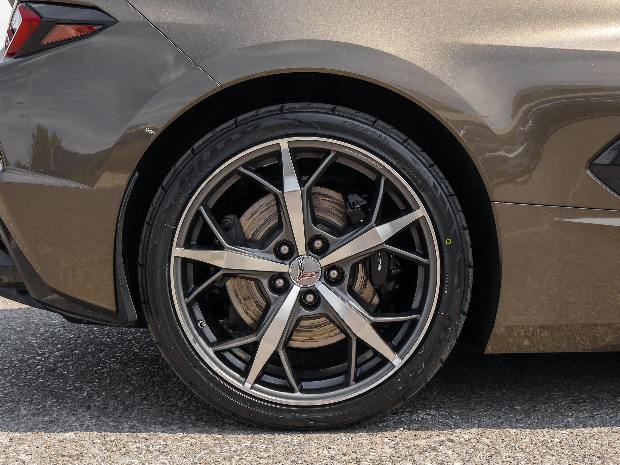 Used 2020 Chevrolet Corvette Stingray Premium Cpe w/ 3LT Preferred Equipment Group RWD image 12