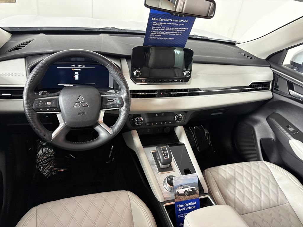 Used 2023 Mitsubishi Outlander SEL FWD image 25