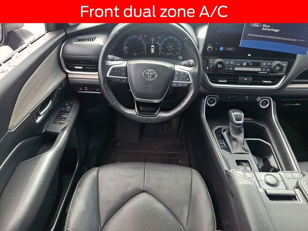 Used 2024 Toyota Grand Highlander XLE image 12