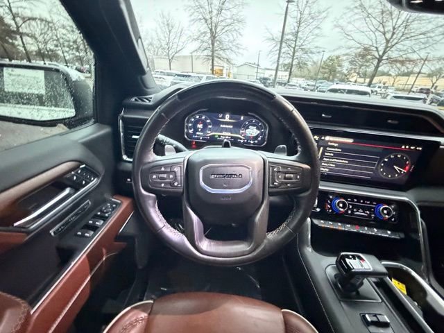 Used 2024 GMC Sierra 1500 Denali Ultimate image 11