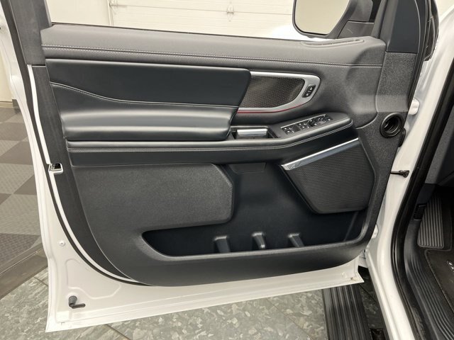 Certified 2025 Ford Expedition Max Platinum AWD/4WD image 11