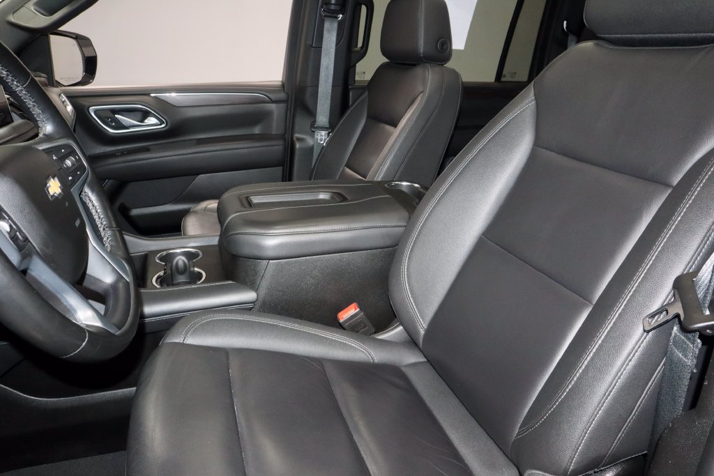 Used 2024 Chevrolet Suburban LT w/ LT Signature Plus Package AWD/4WD image 25