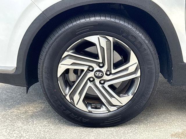 Used 2023 Hyundai Santa Fe SE image 13