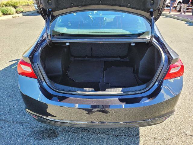 Used 2023 Chevrolet Malibu LT image 10
