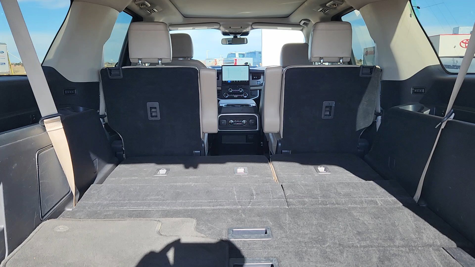 Certified 2024 Ford Expedition Max Limited image 21