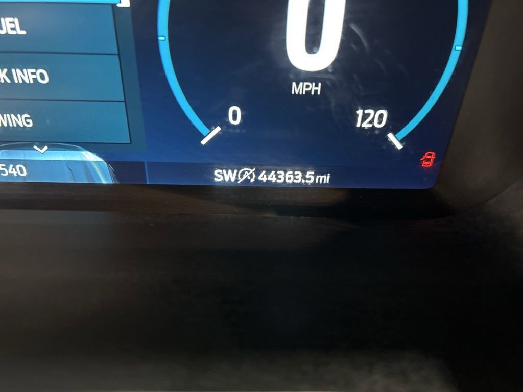 Certified 2021 Ford F150 Lariat w/ Equipment Group 502A High image 20