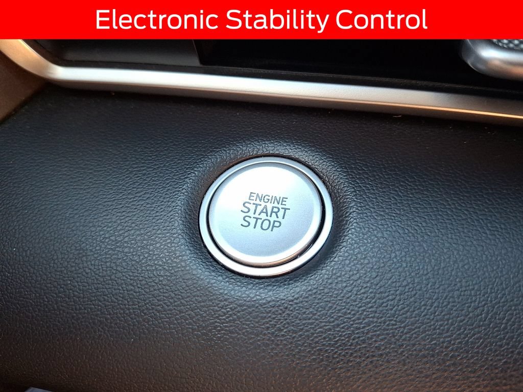 Used 2022 Hyundai Elantra SEL FWD image 24